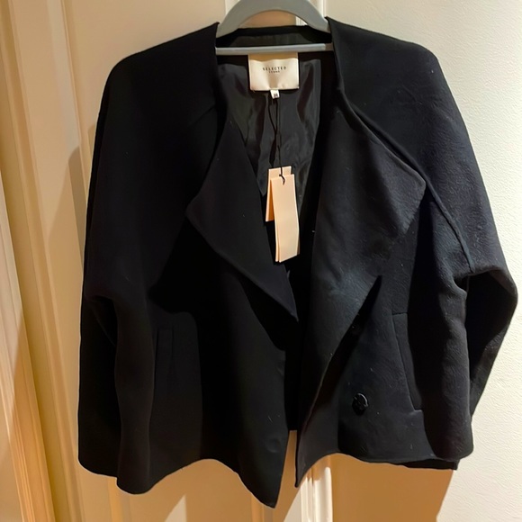 Selected Femme women’s black jacket. Perfect over a dress or with jeans/t-shirt. - Picture 6 of 6